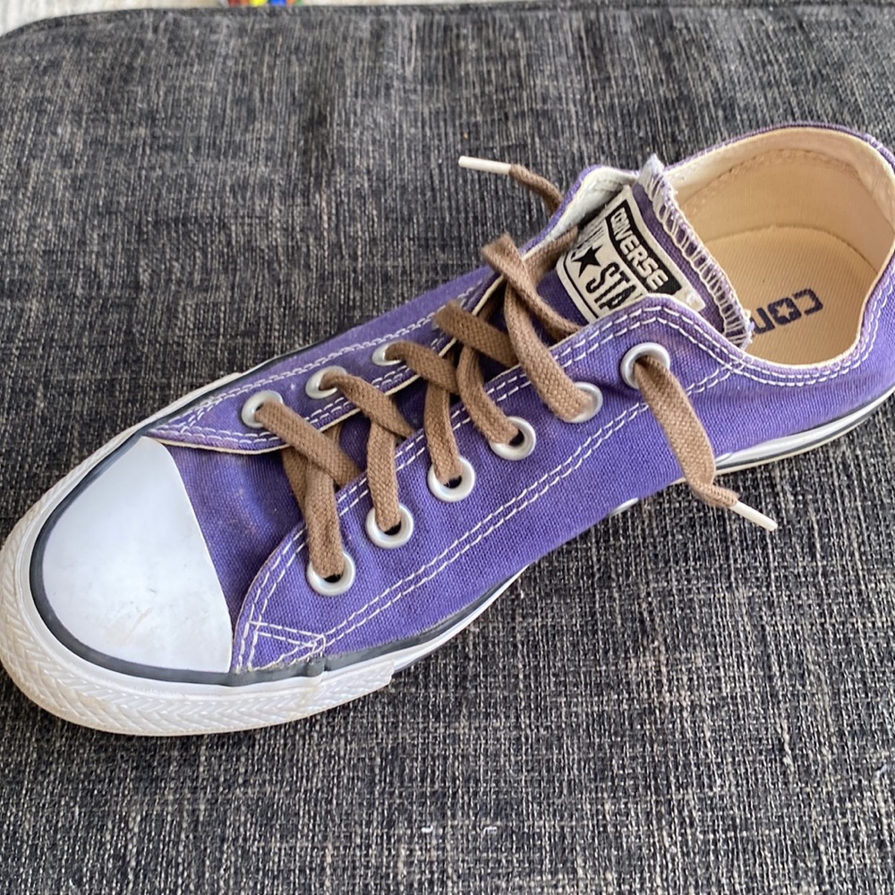 Purple Converse Size 5 - Picture 2 of 2